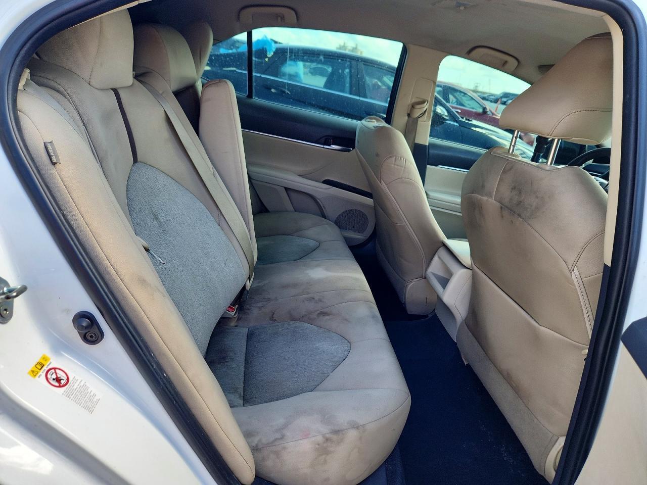 2018 TOYOTA CAMRY