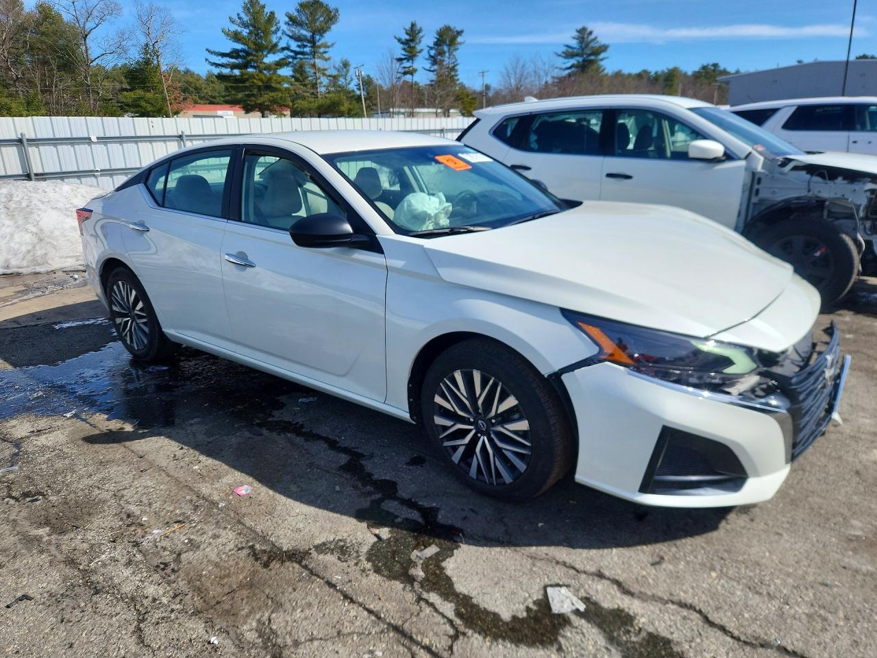 2025 NISSAN ALTIMA