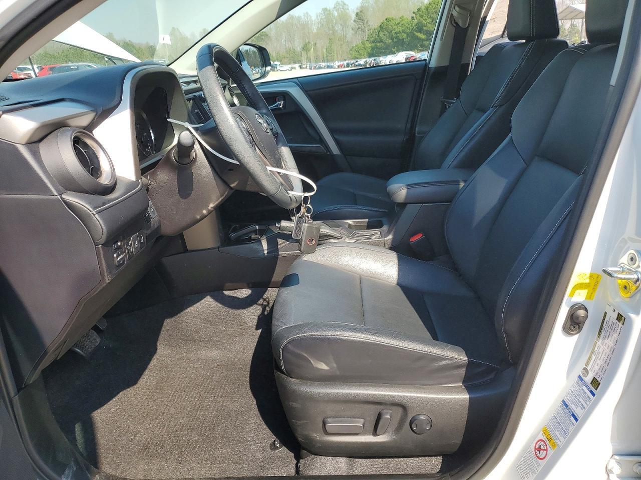 2017 TOYOTA RAV4