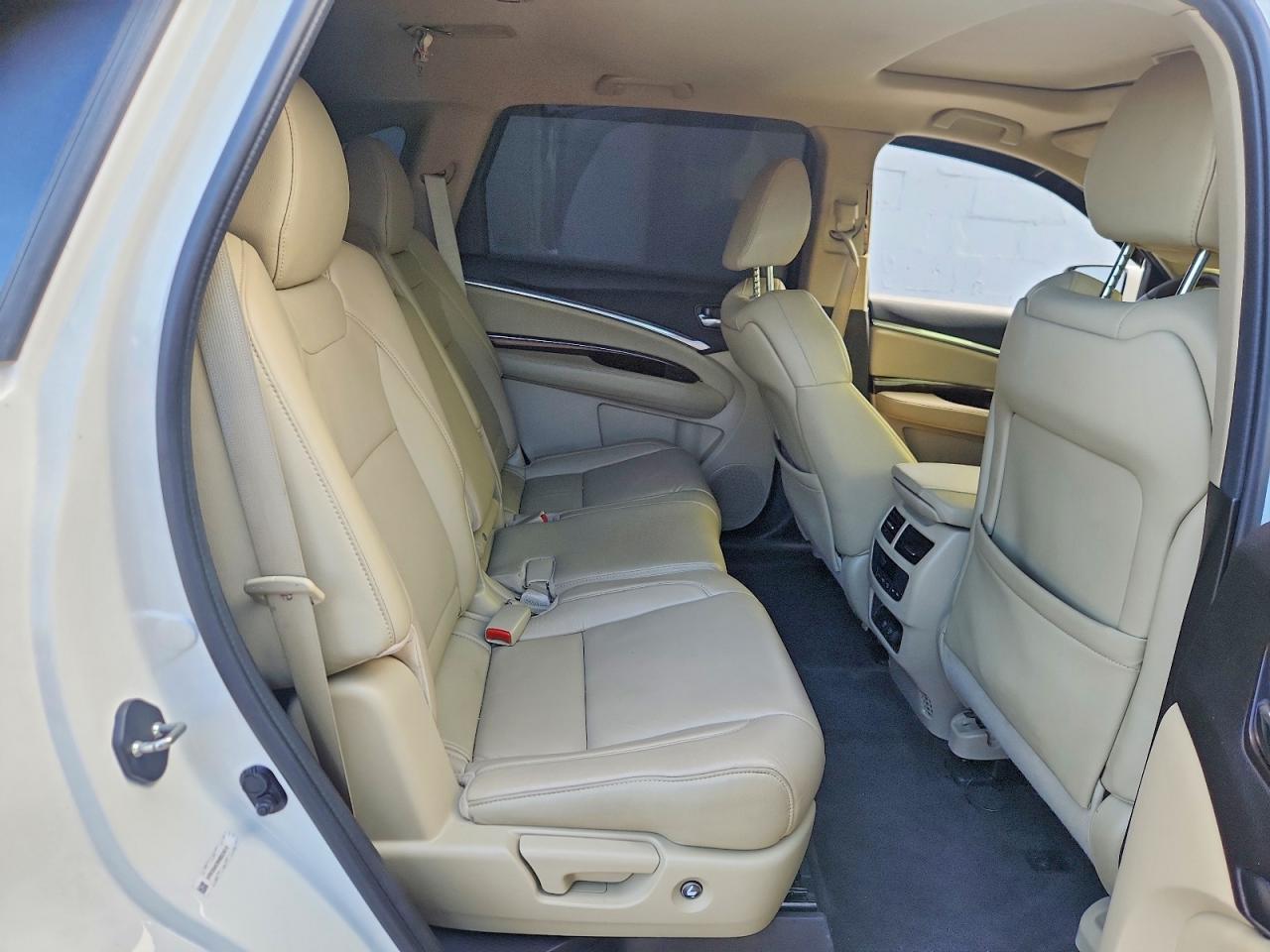 2017 ACURA MDX