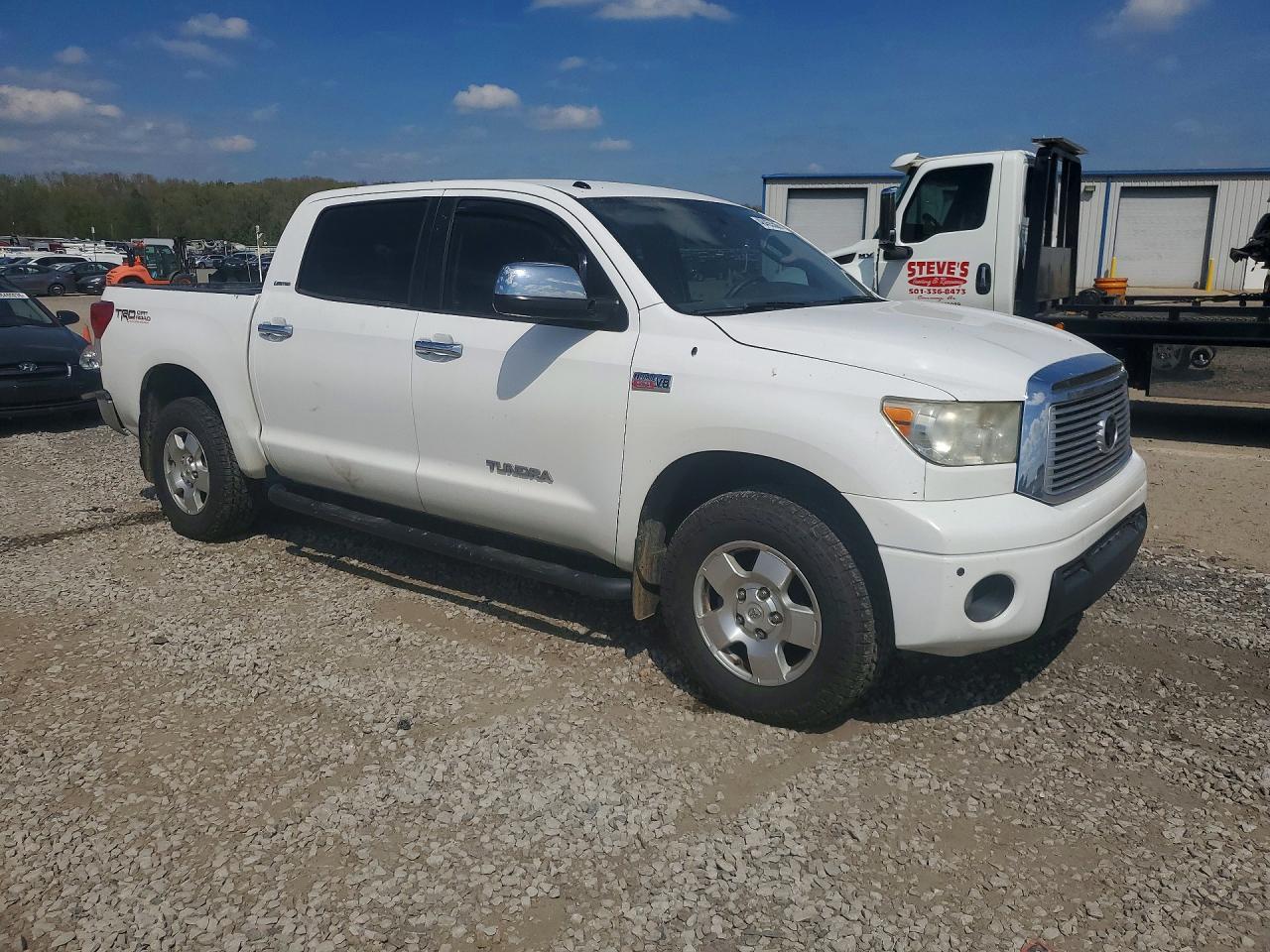 2012 TOYOTA TUNDRA