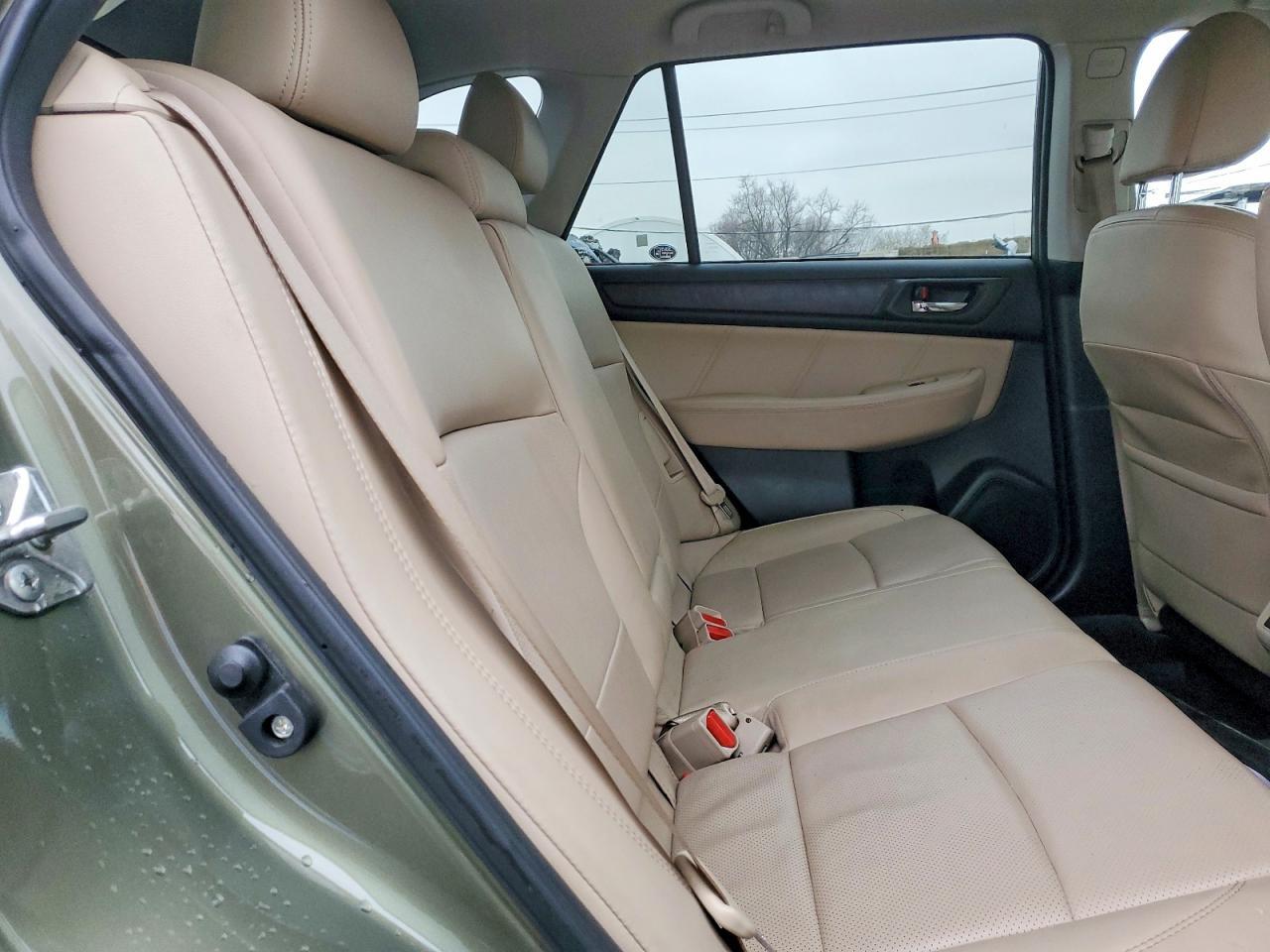 2018 SUBARU Outback