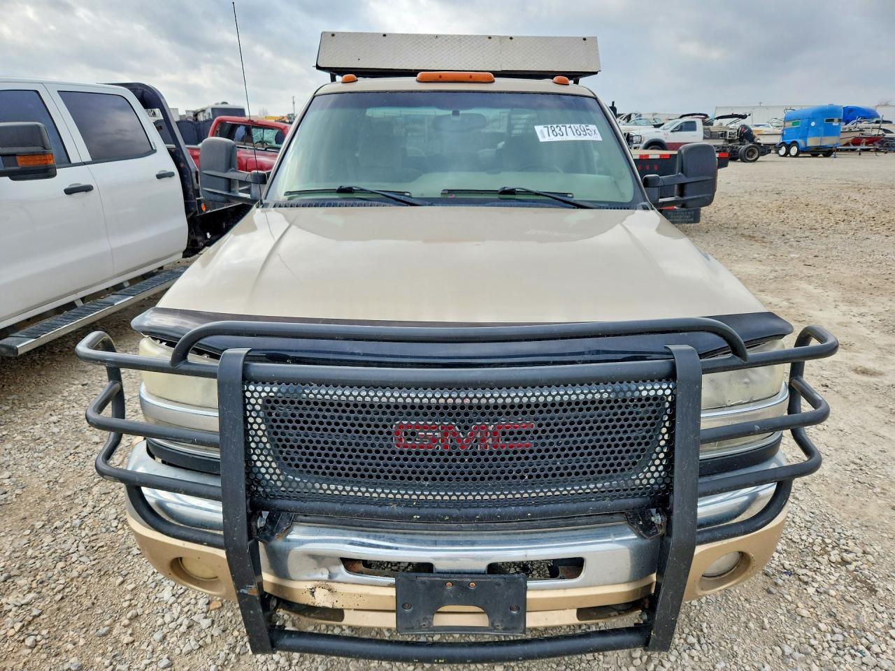 2004 GMC Sierra