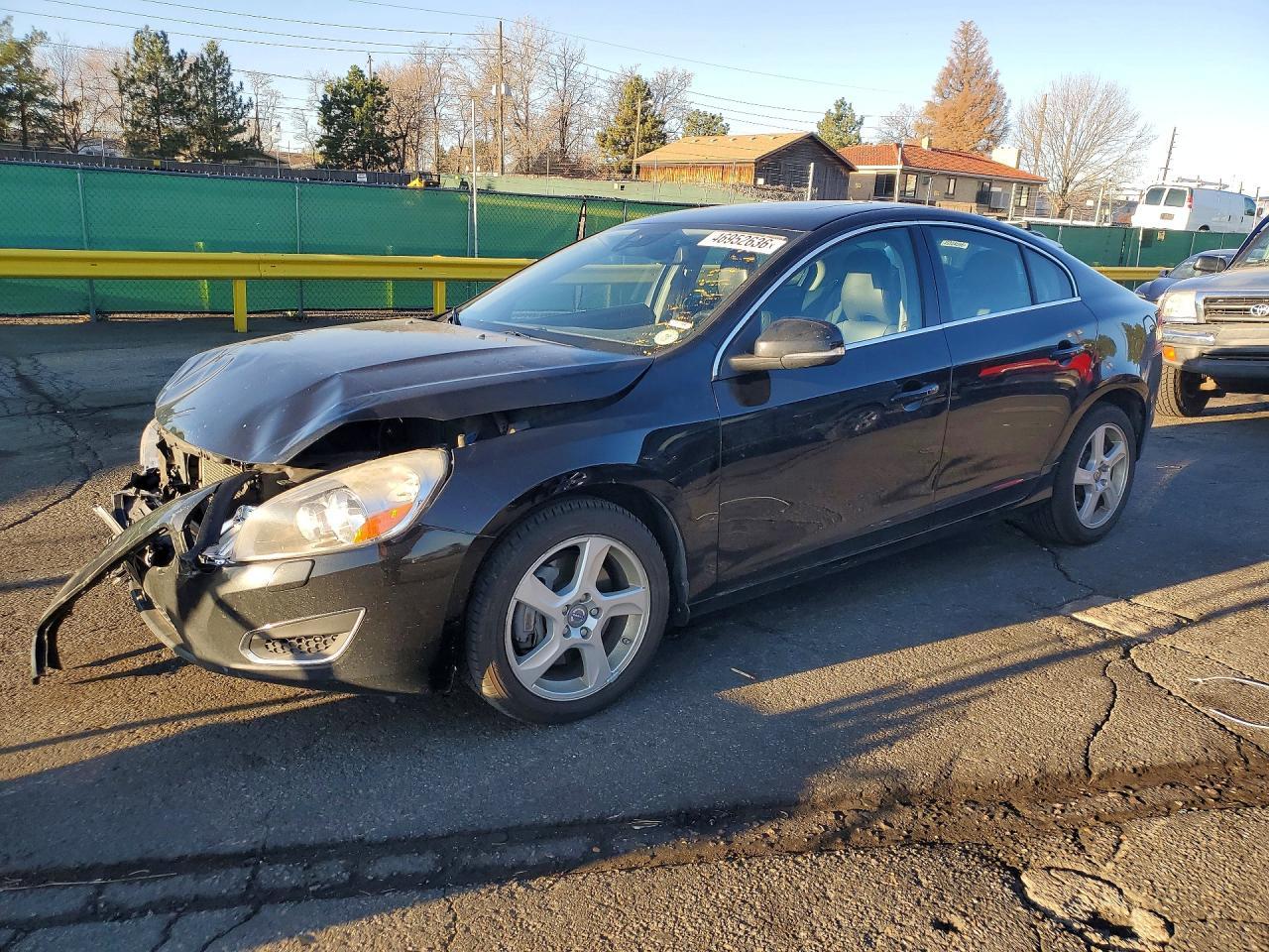 2013 VOLVO S60