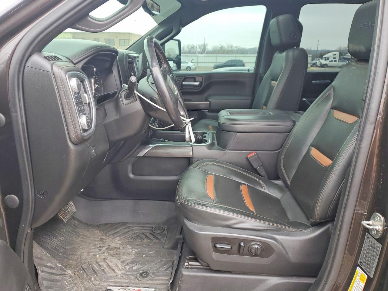 2020 GMC Sierra