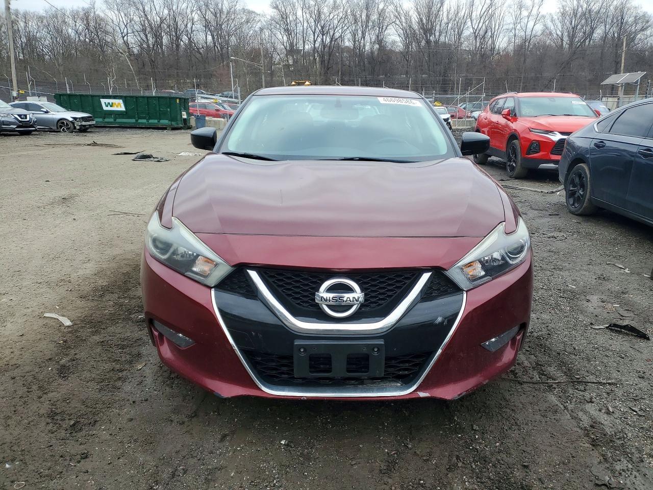 2018 NISSAN Maxima