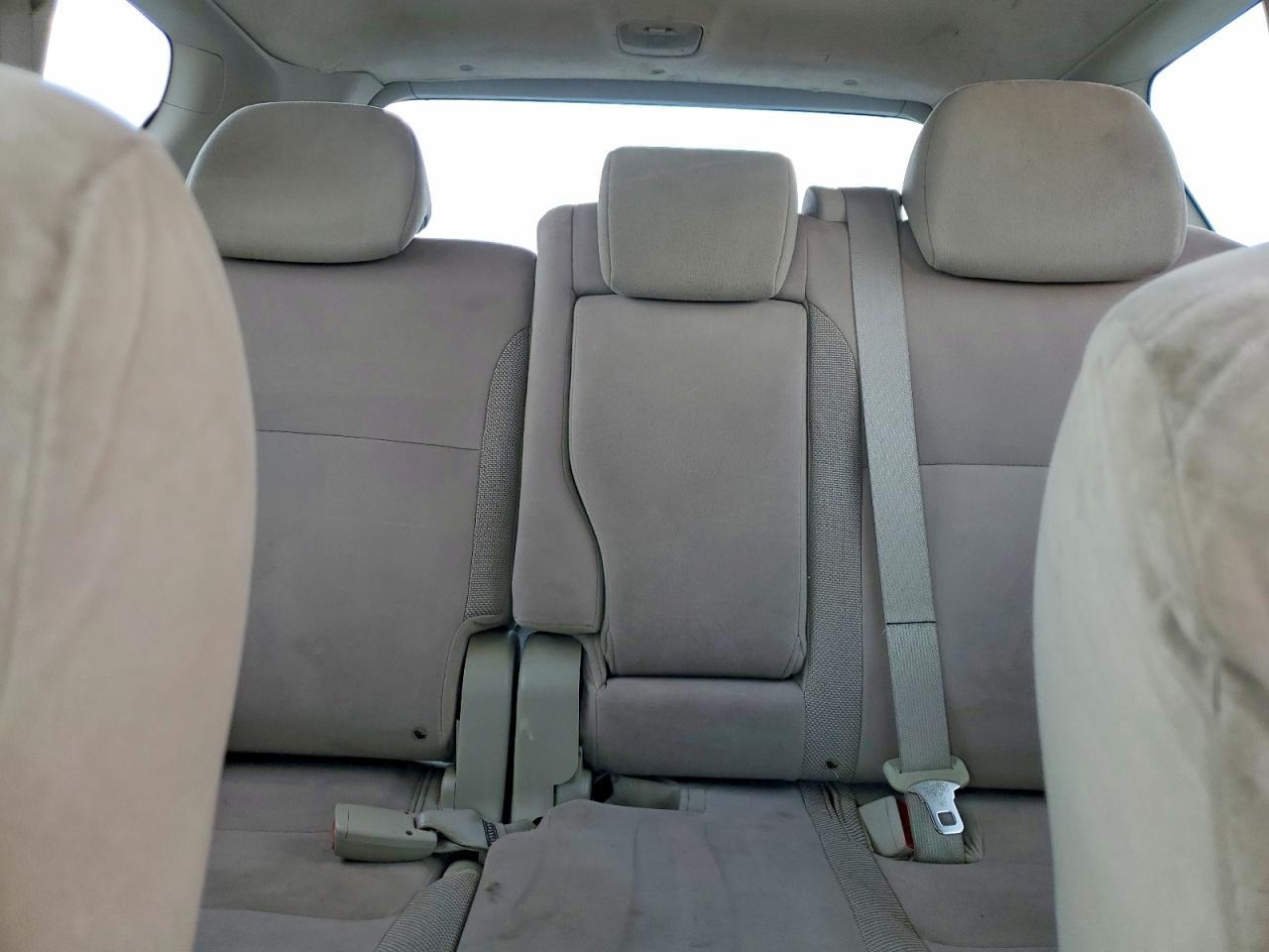 2007 MITSUBISHI outlander