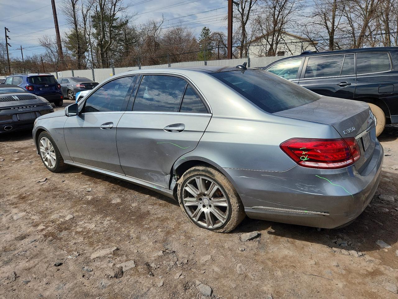 2014 MERCEDES-BENZ E-Class