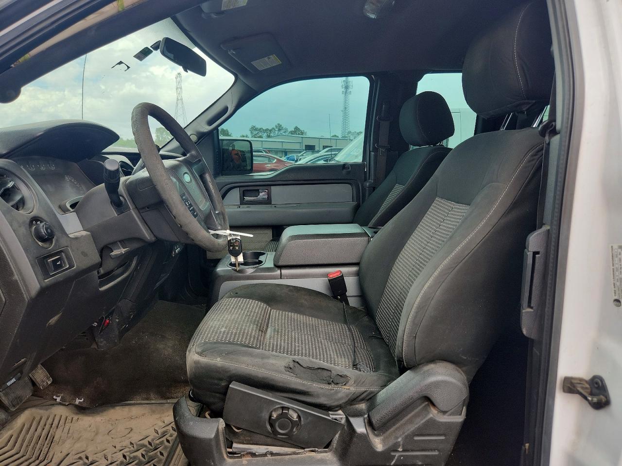2014 FORD F-150