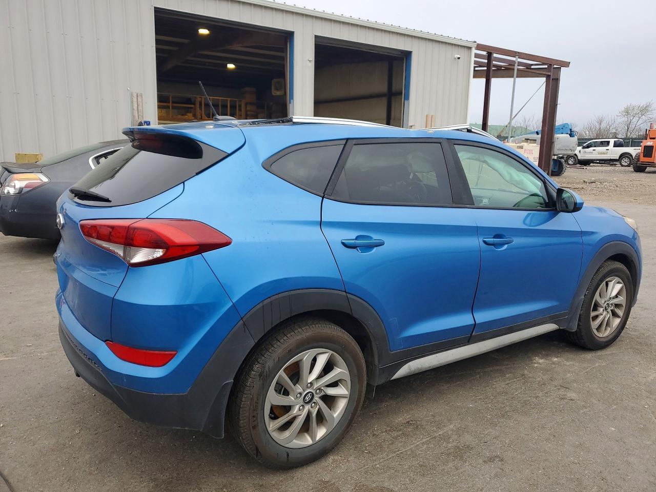 2017 HYUNDAI TUCSON