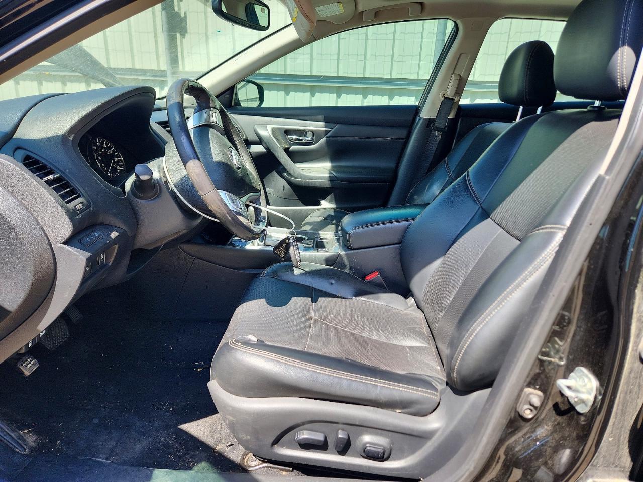 2017 NISSAN ALTIMA
