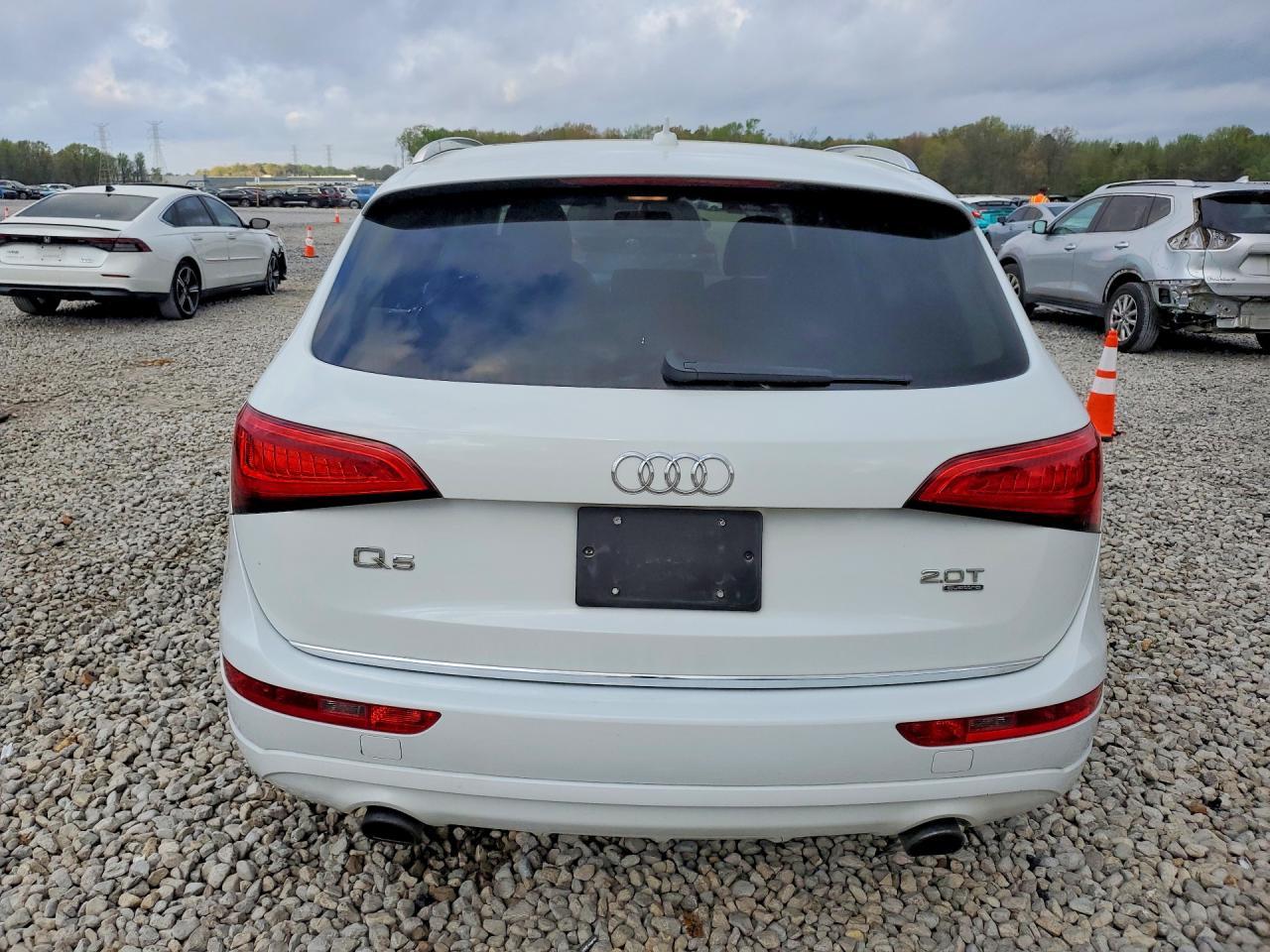 2015 AUDI Q5