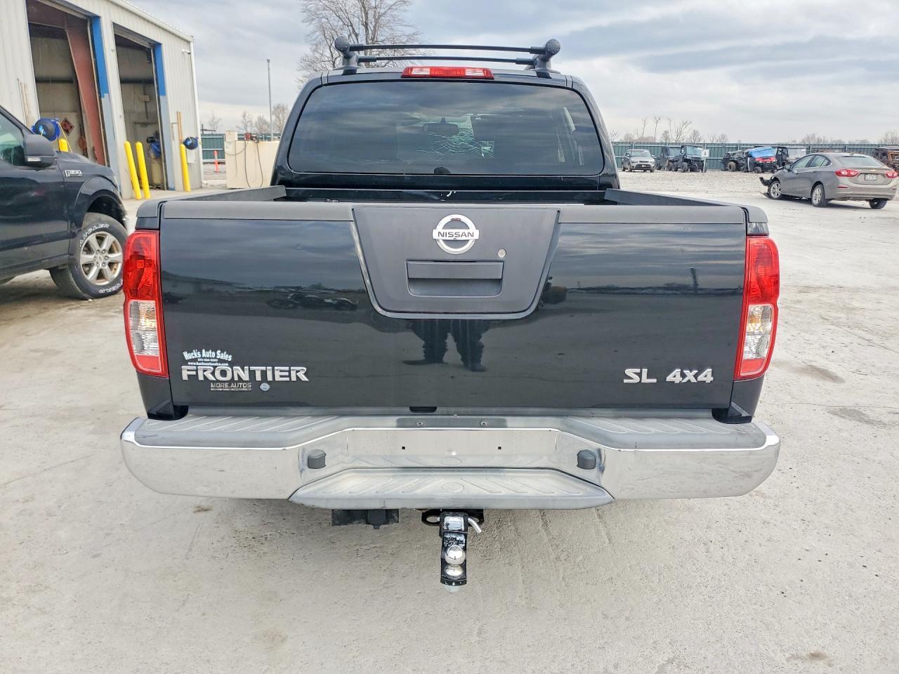2011 NISSAN Frontier