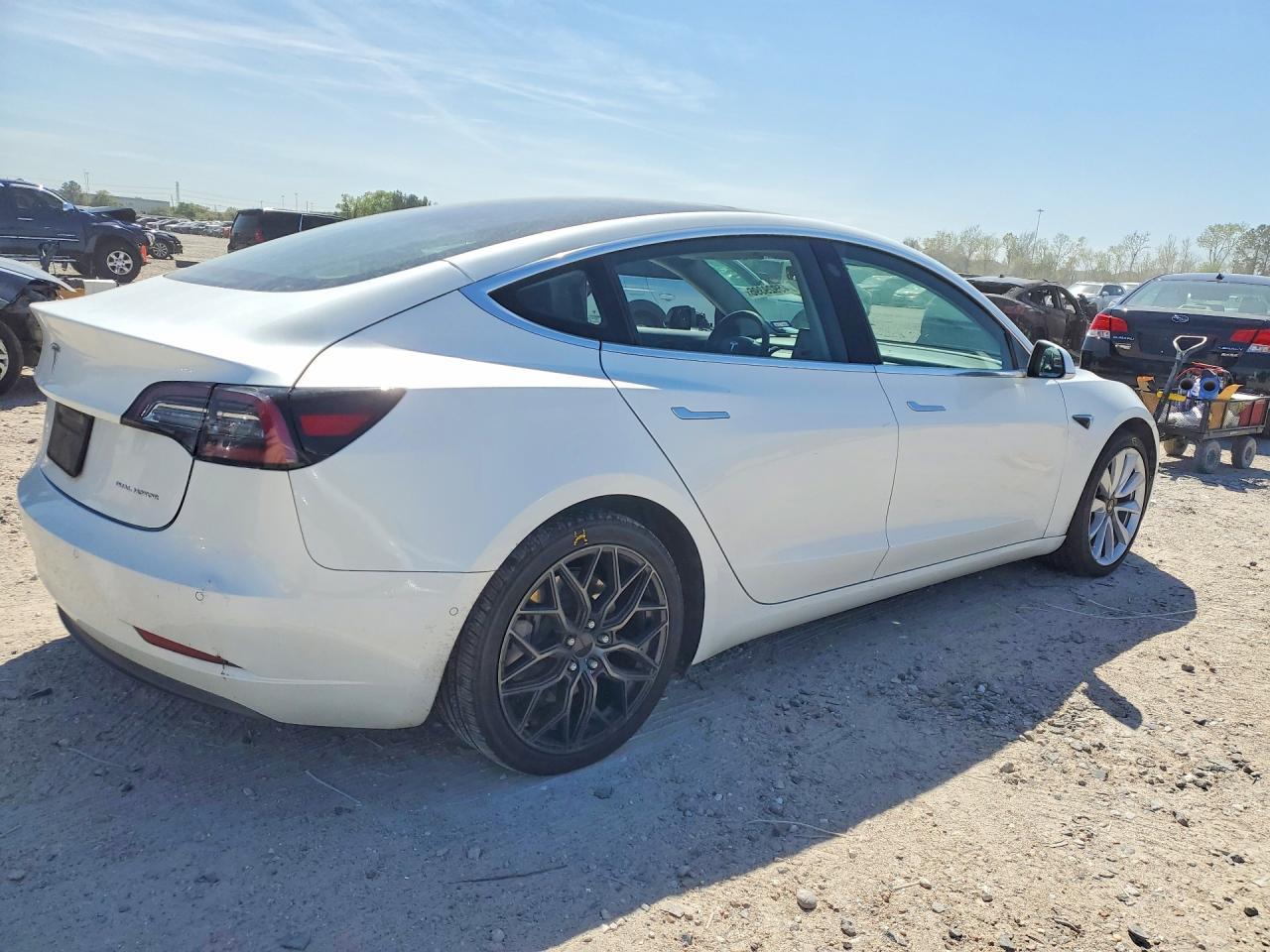 2020 TESLA MODEL 3