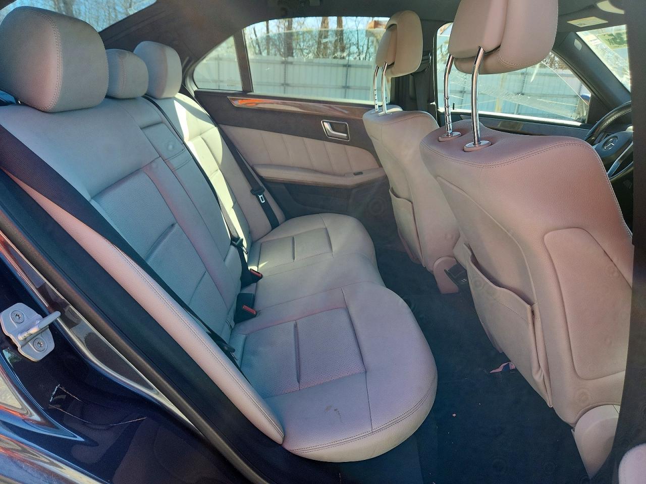2013 MERCEDES-BENZ E-Class