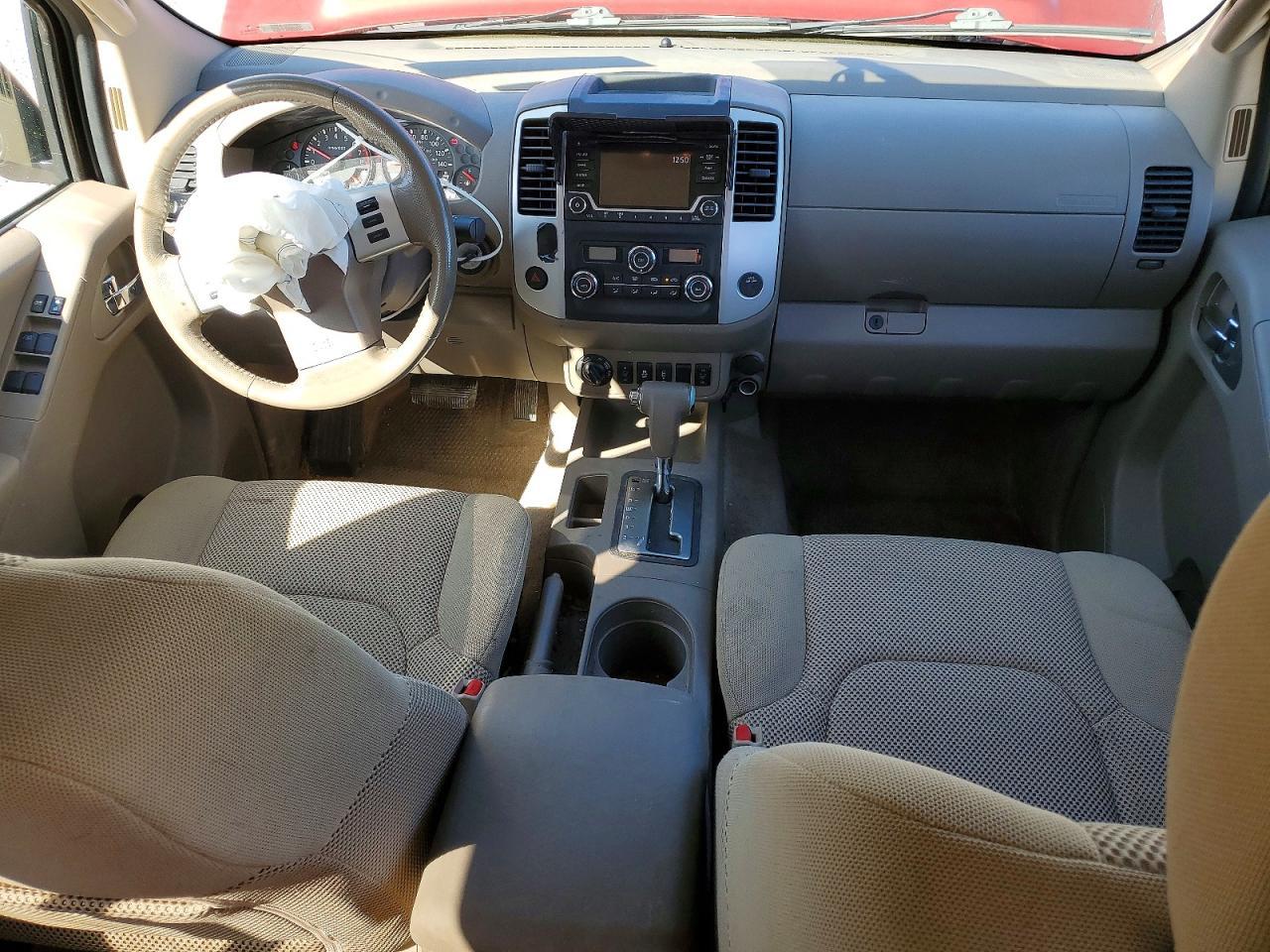2016 NISSAN Frontier