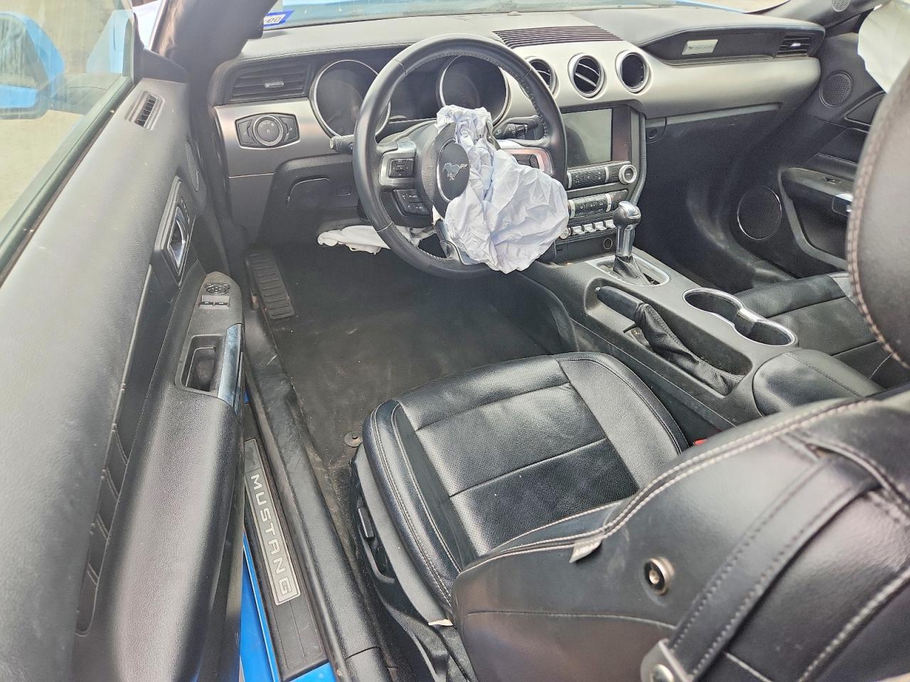 2022 FORD MUSTANG