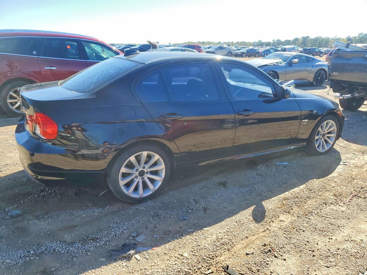 2011 BMW 3 SERIES