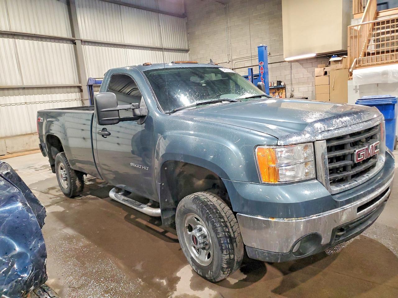 2010 GMC Sierra