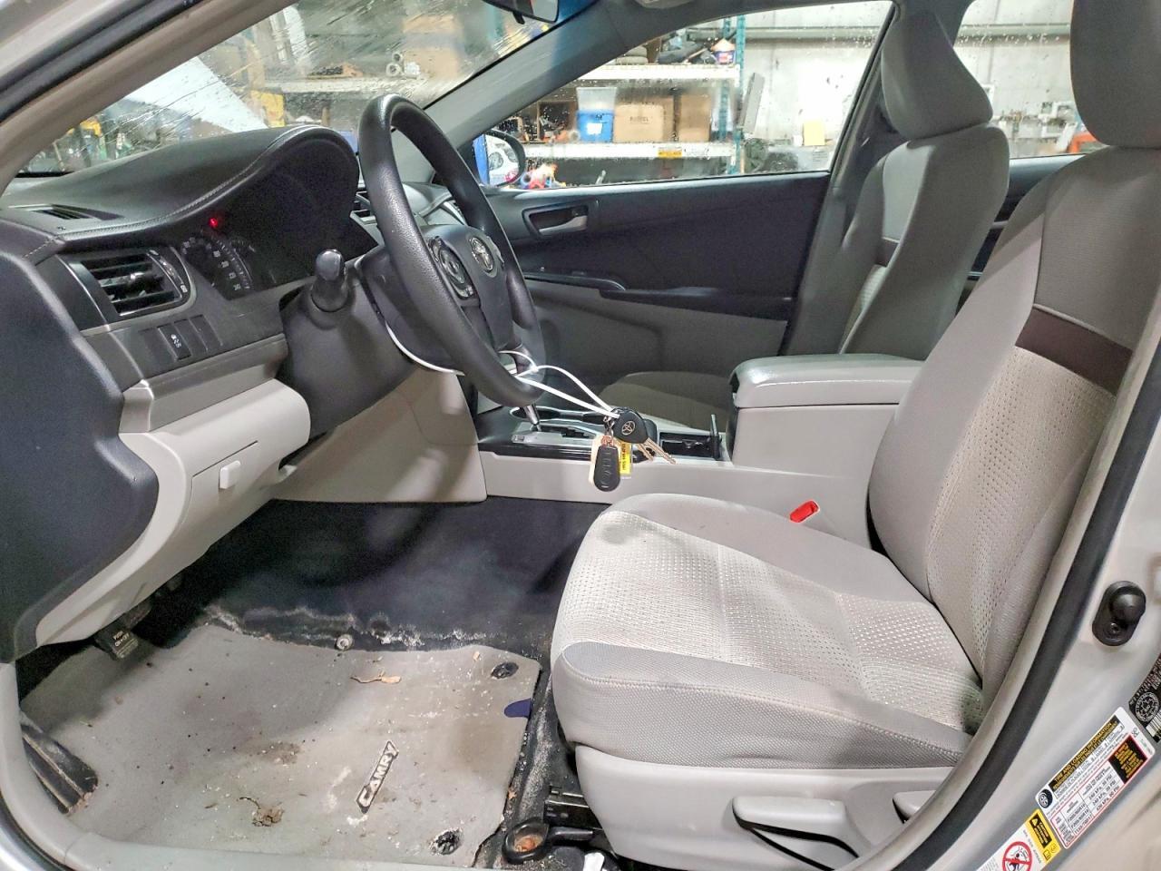 2012 TOYOTA CAMRY