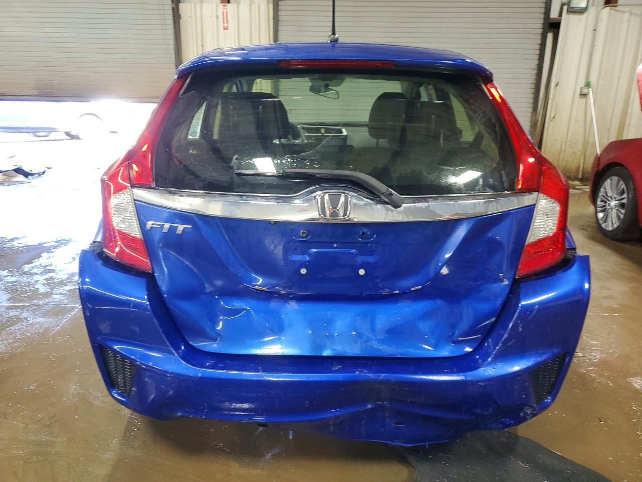 2016 HONDA FIT