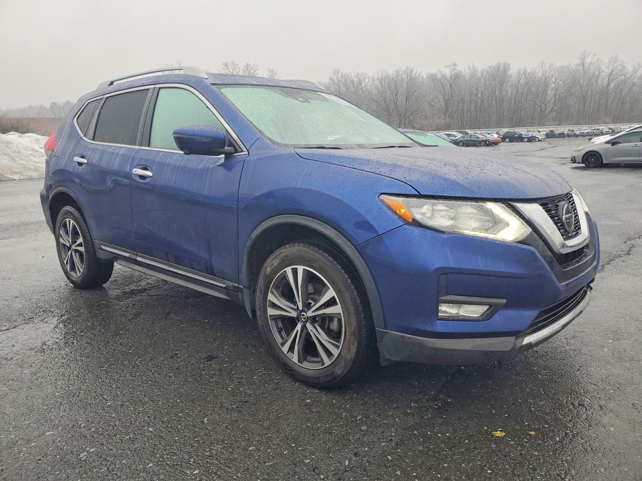 2018 NISSAN ROGUE