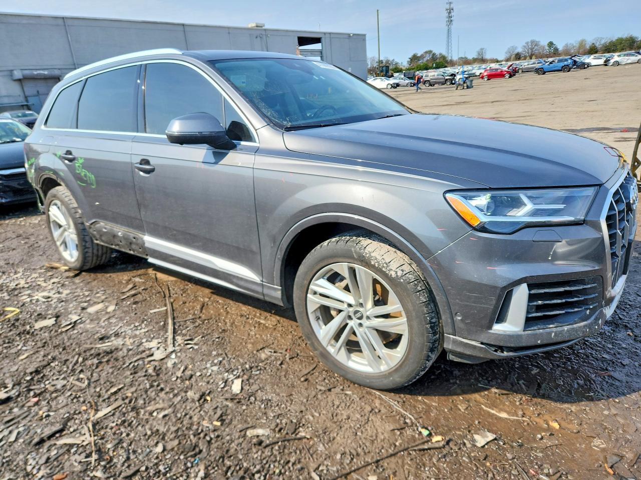 2021 AUDI Q7