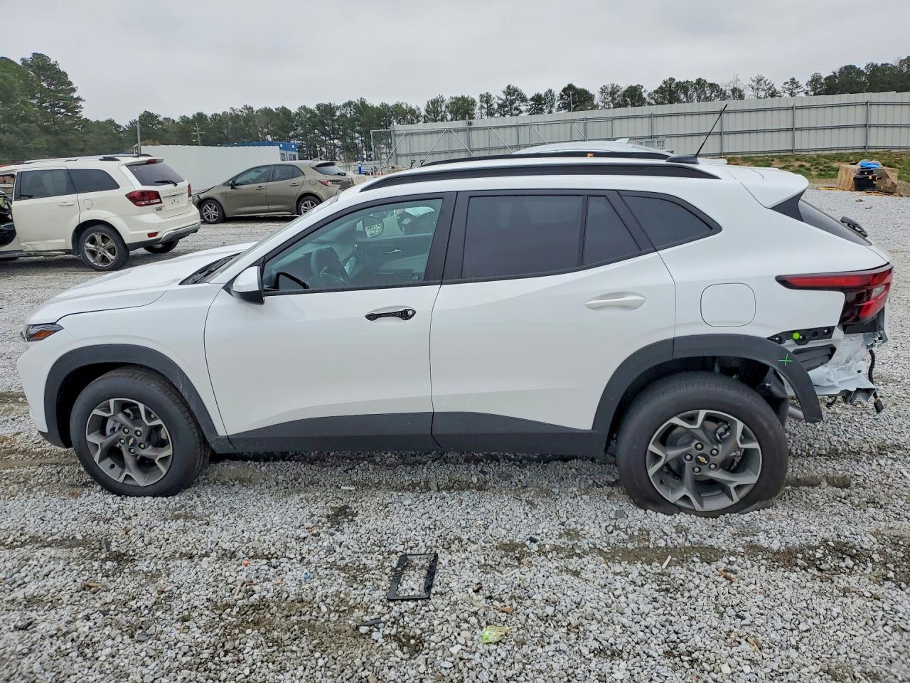 2026 CHEVROLET TRAX
