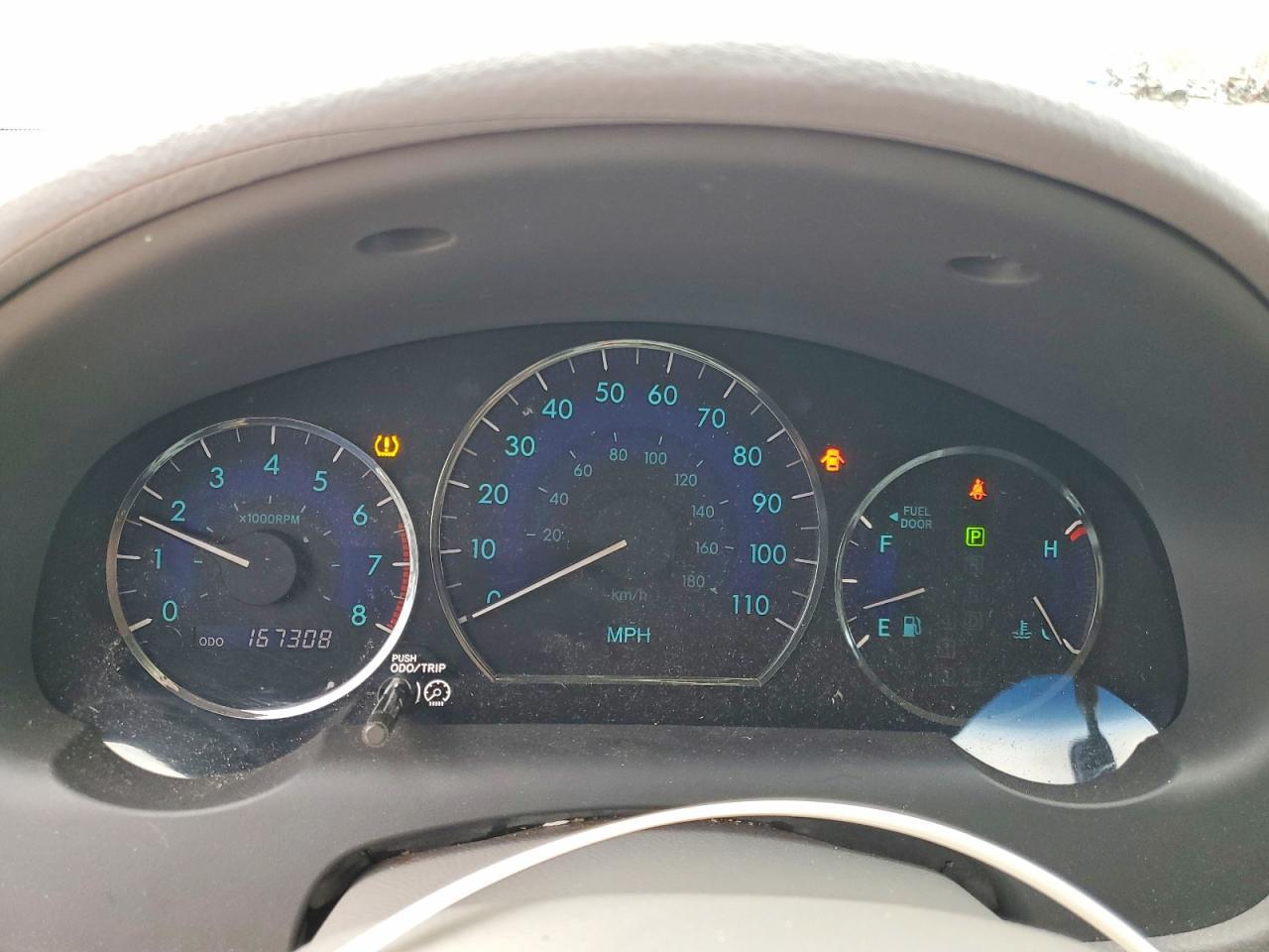 2010 TOYOTA SIENNA