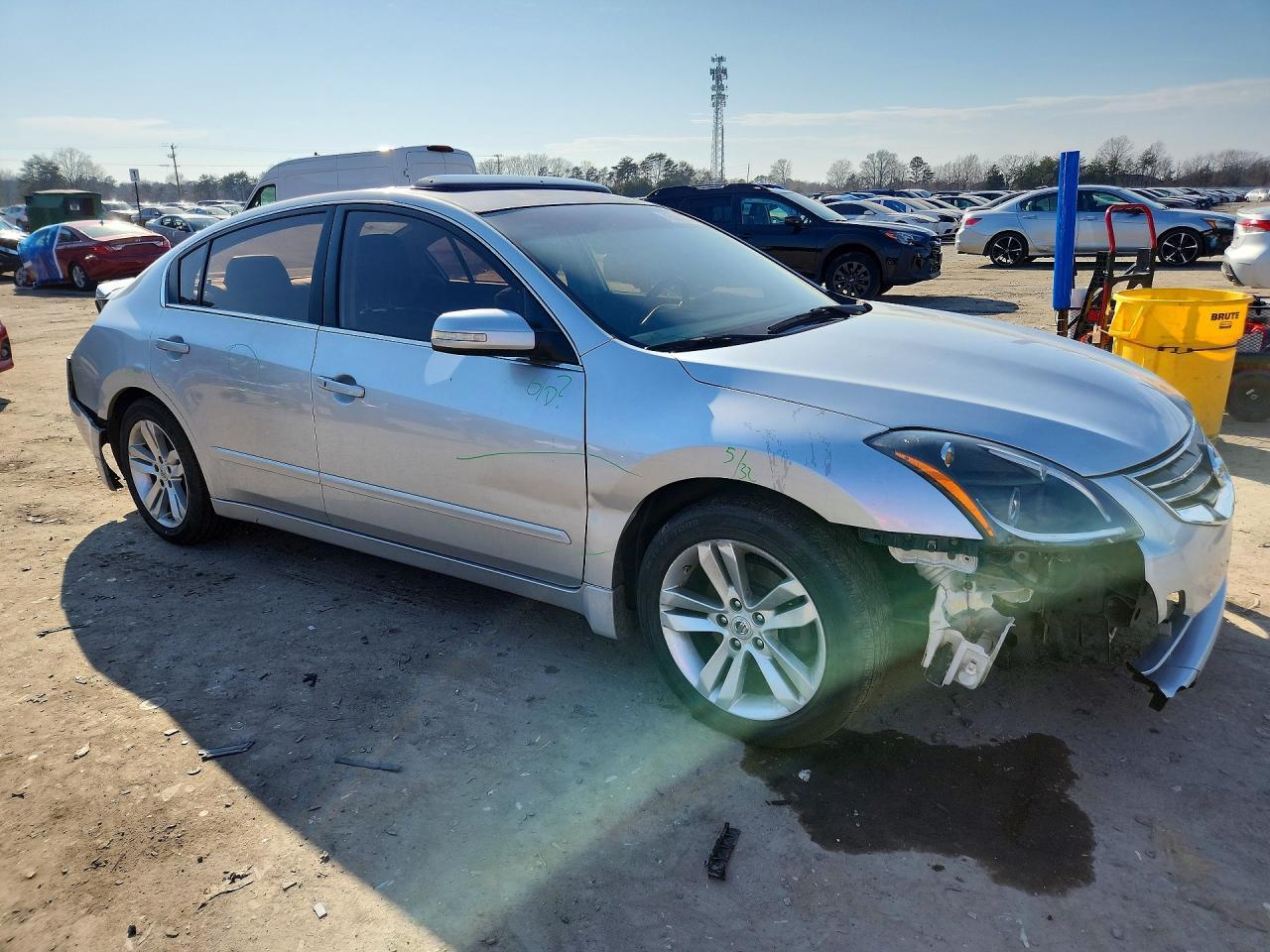 2012 NISSAN ALTIMA