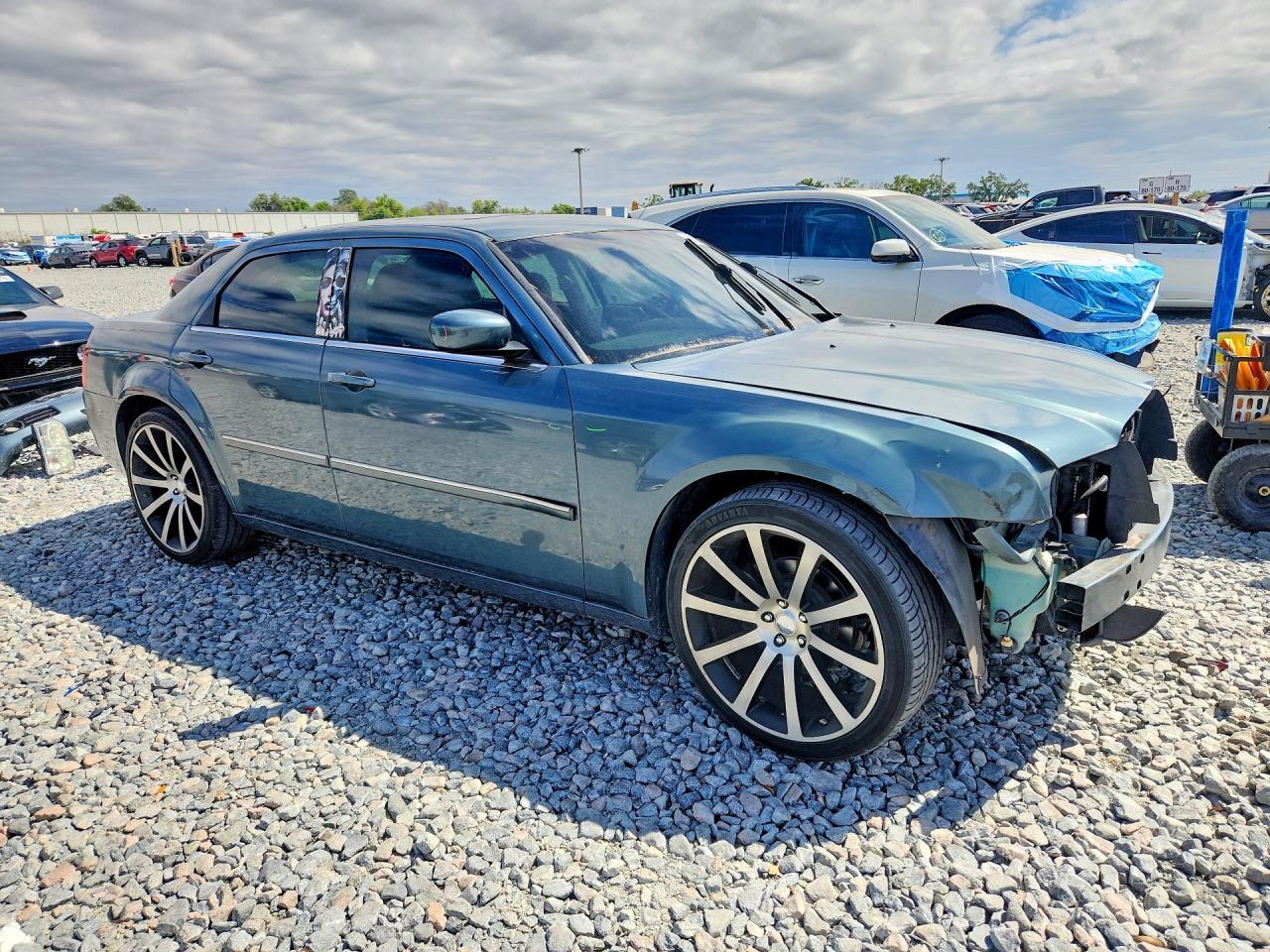 2006 CHRYSLER 300