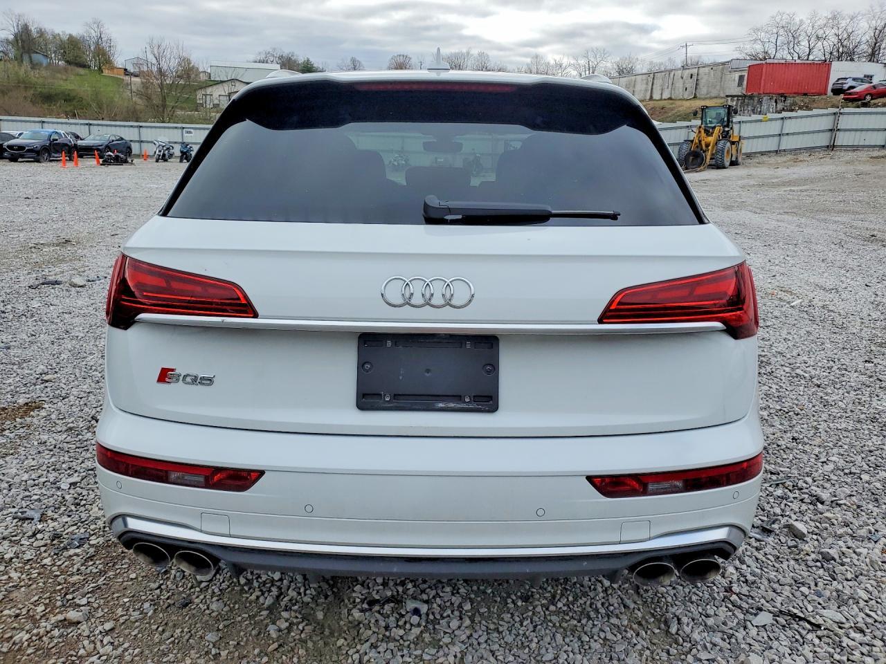 2025 AUDI SQ5
