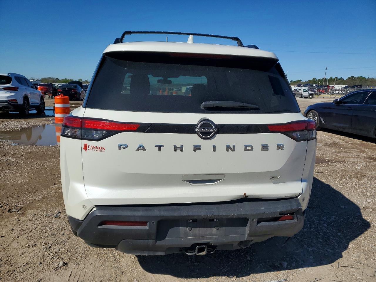 2022 NISSAN PATHFINDER