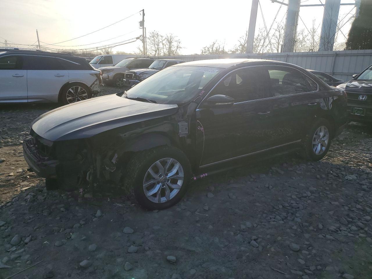 2017 VOLKSWAGEN Passat