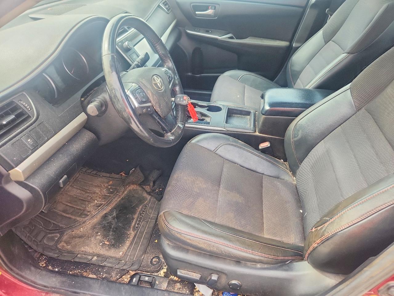 2017 TOYOTA CAMRY
