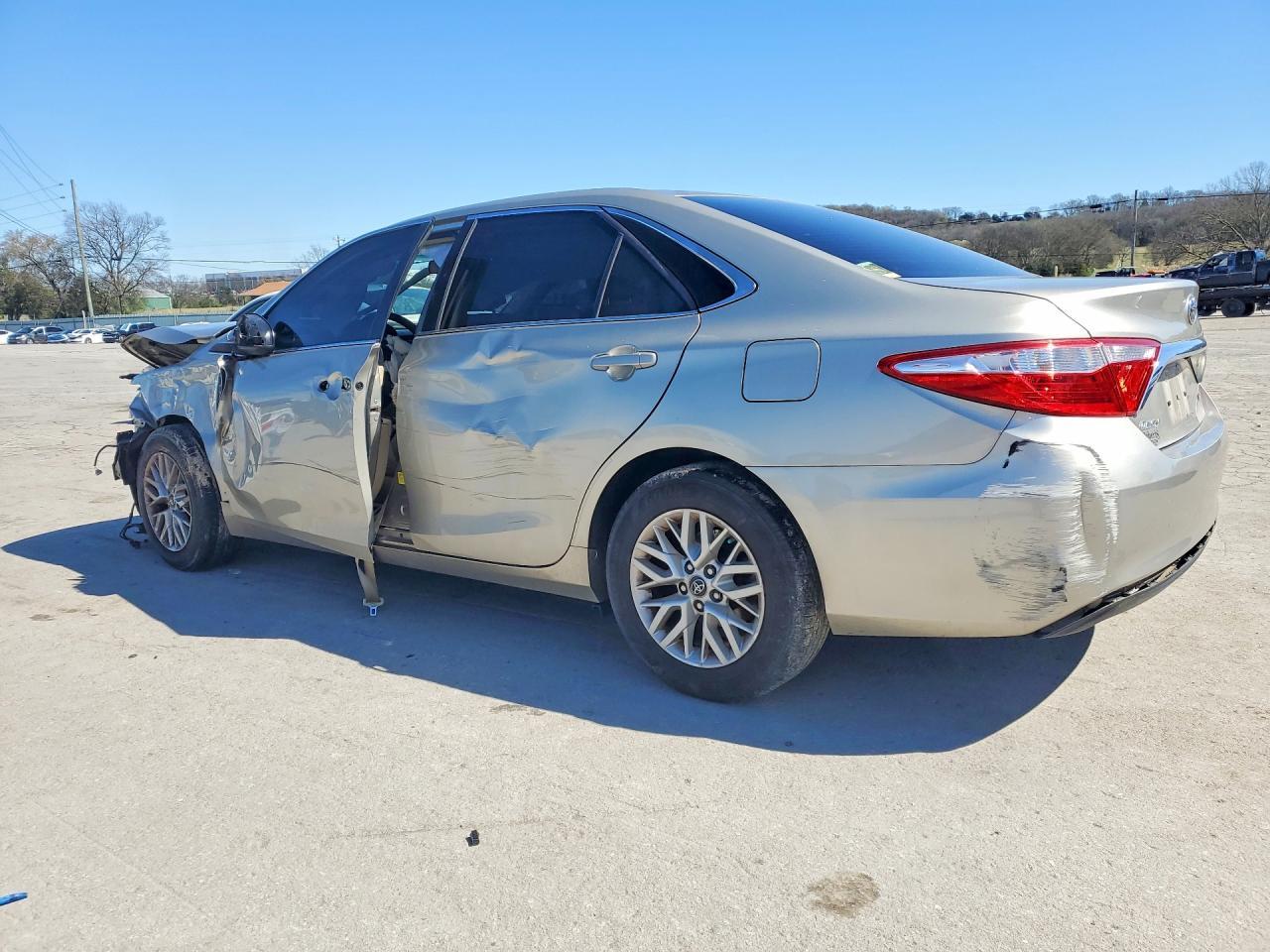 2017 TOYOTA CAMRY