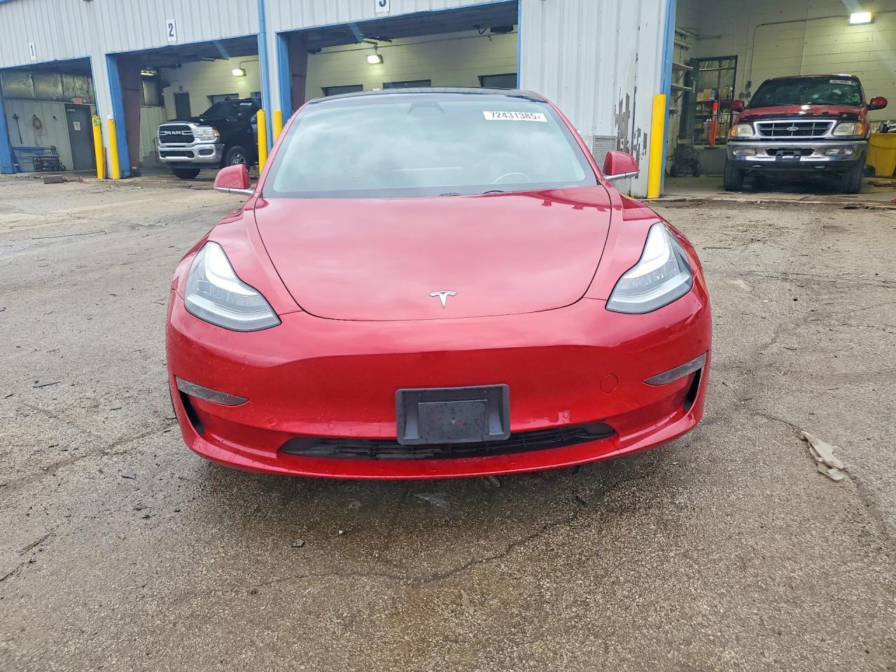 2019 TESLA MODEL 3