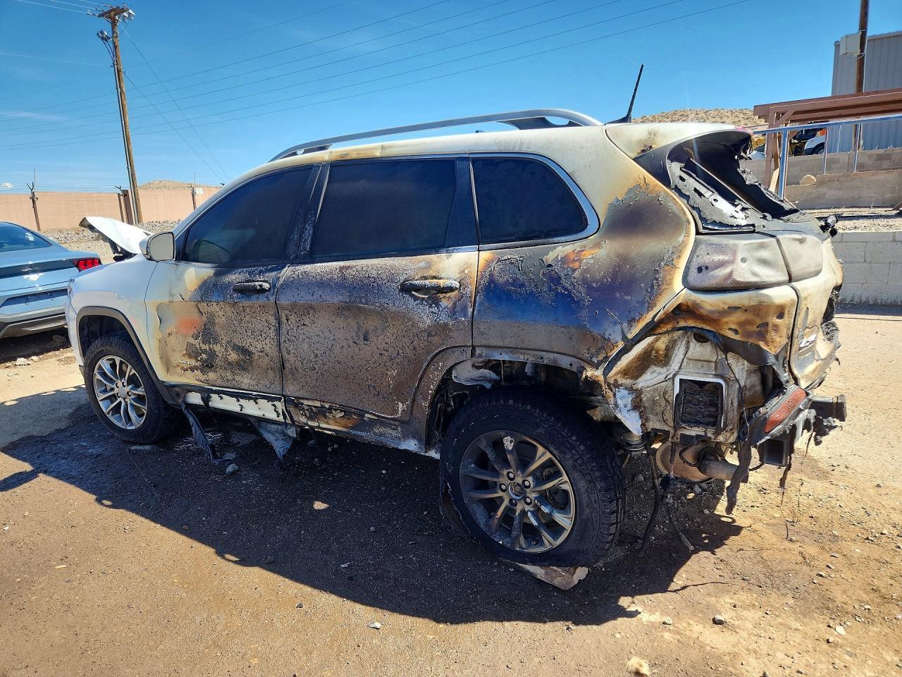 2019 JEEP CHEROKEE
