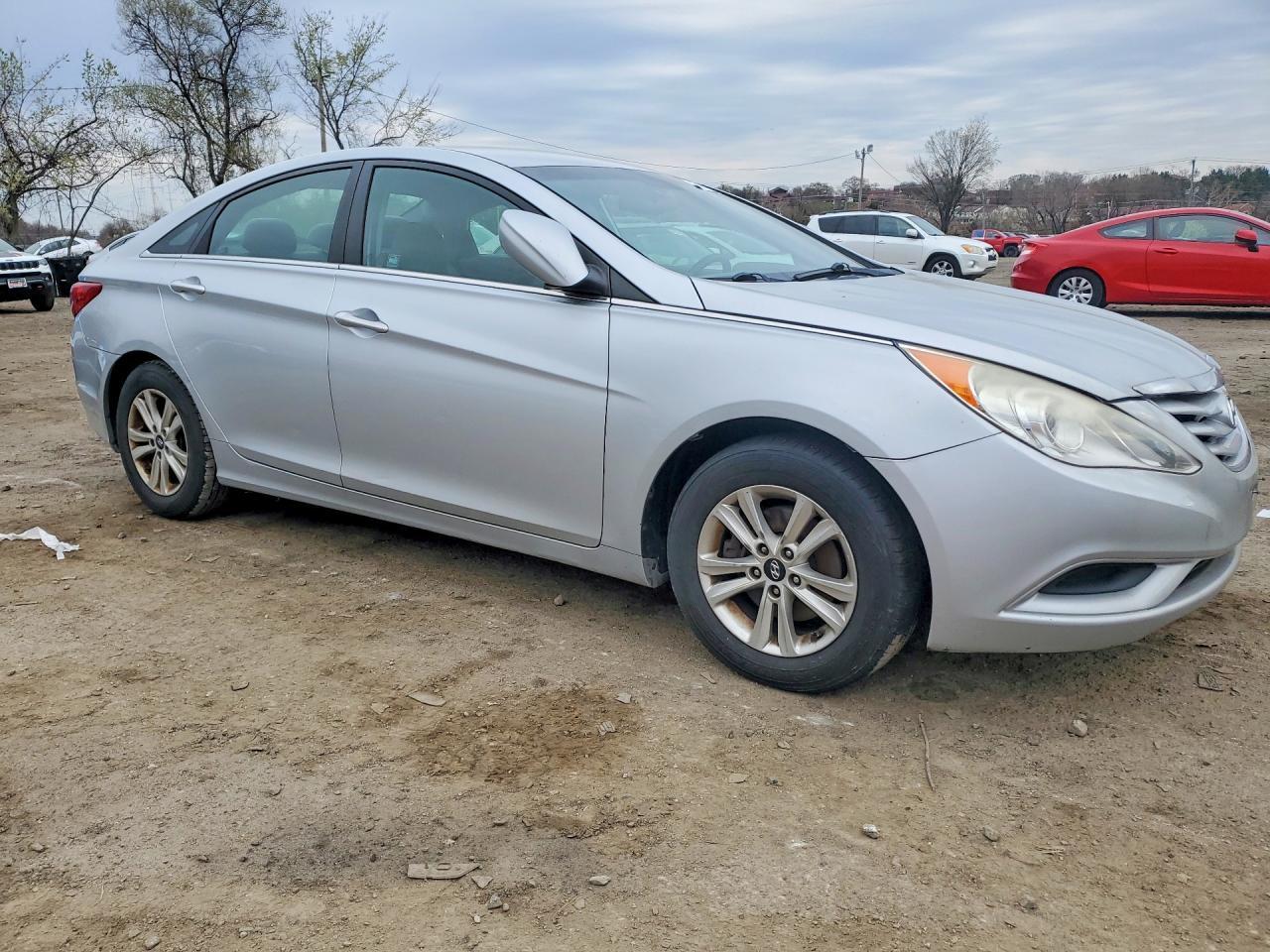 2013 HYUNDAI SONATA