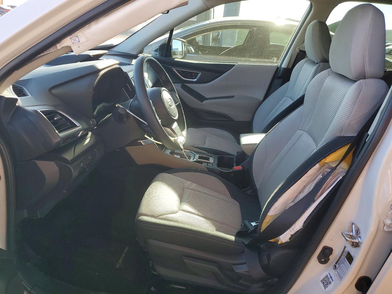 2024 SUBARU FORESTER