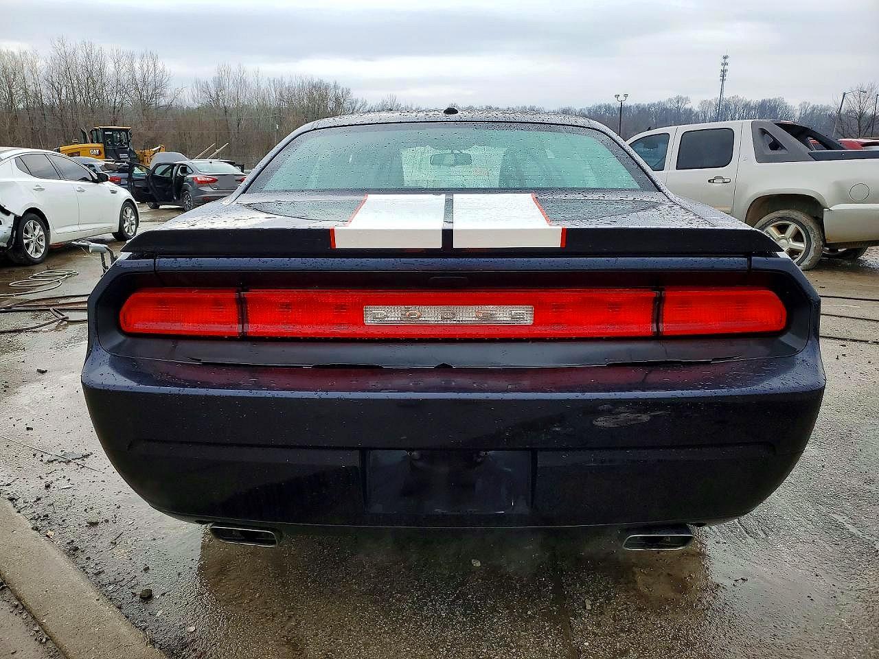 2011 DODGE Challenger
