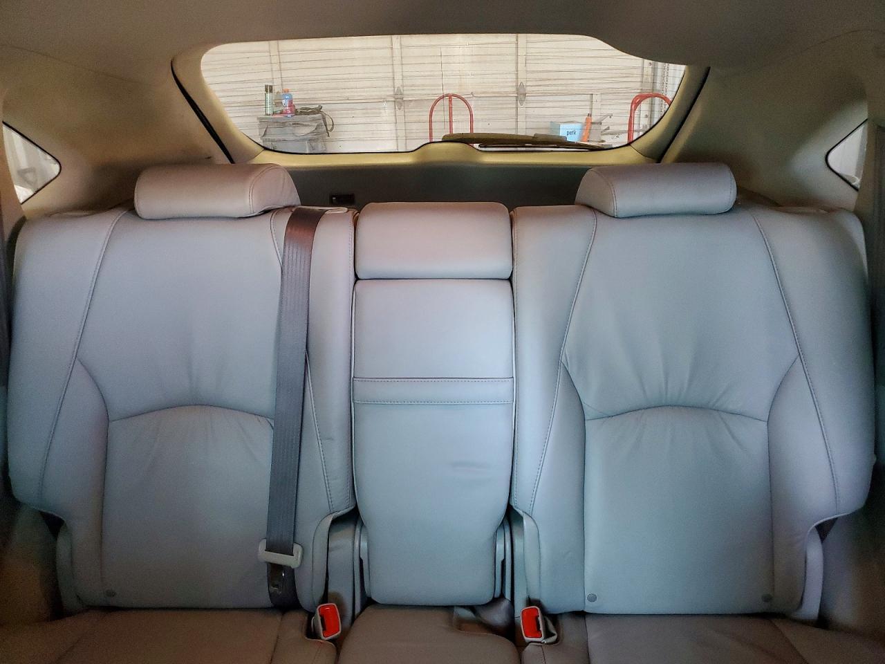 2005 LEXUS Rx 330