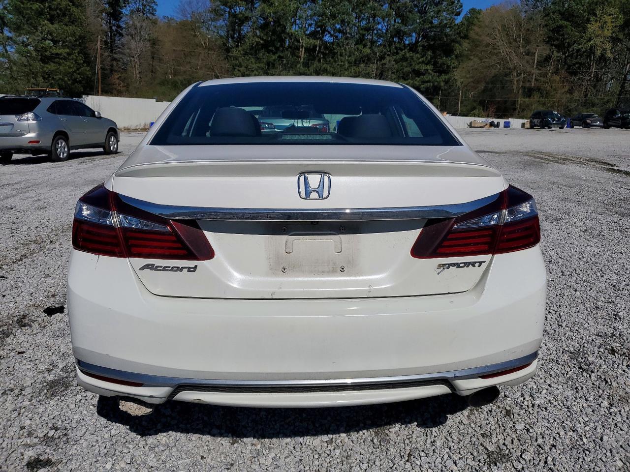 2016 HONDA ACCORD