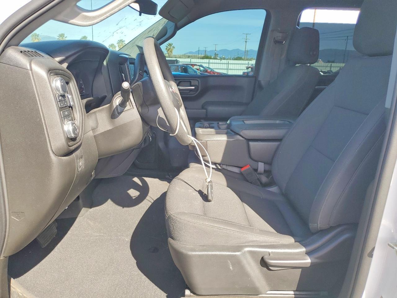 2023 GMC Sierra