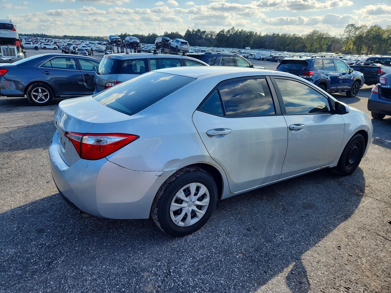 2016 TOYOTA COROLLA