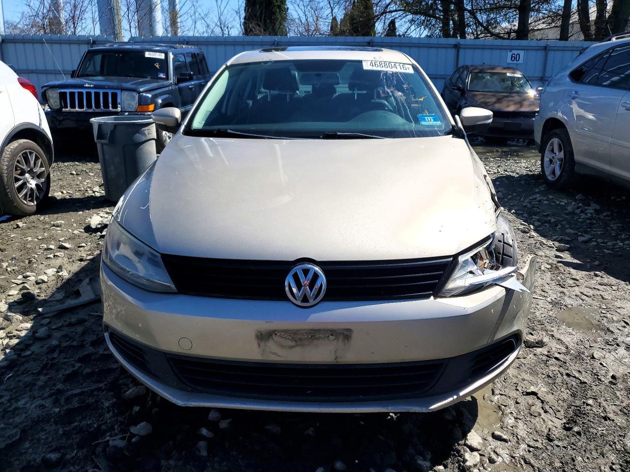2012 VOLKSWAGEN JETTA