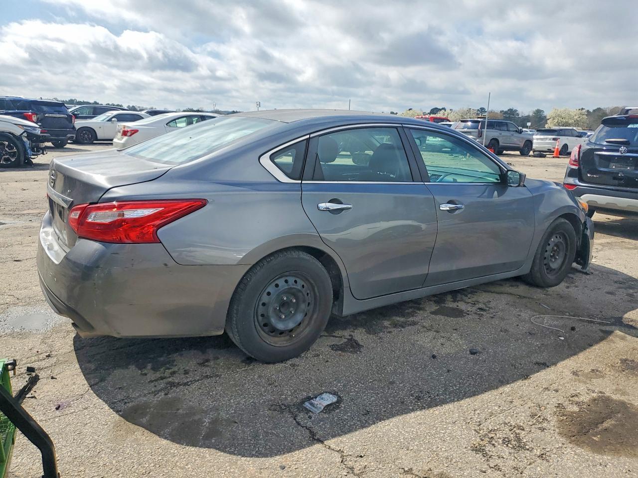 2016 NISSAN ALTIMA