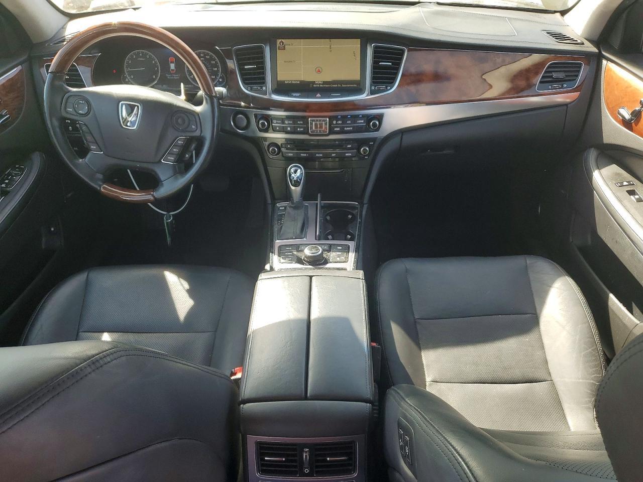 2016 HYUNDAI Equus