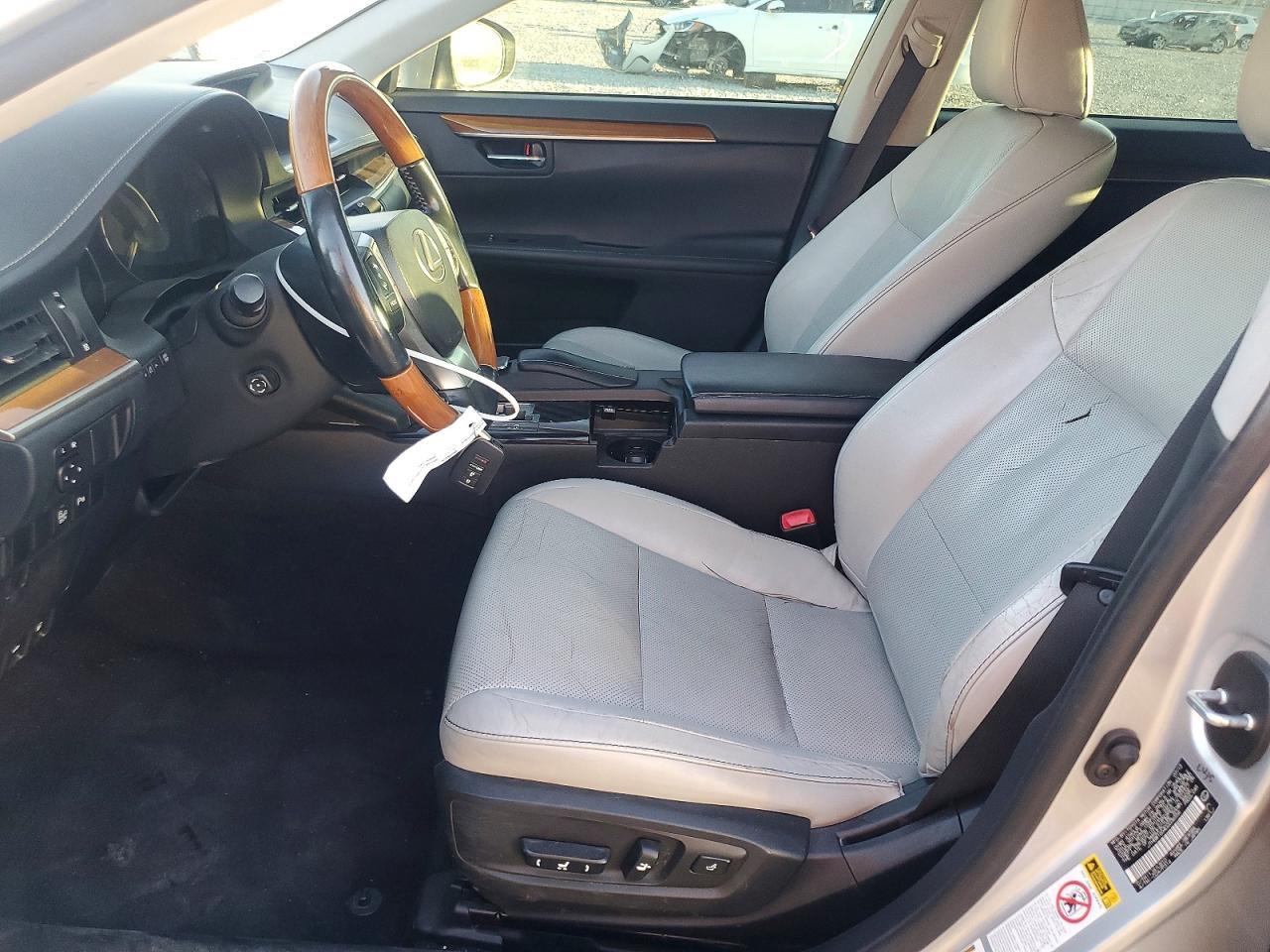 2013 LEXUS ES 300H