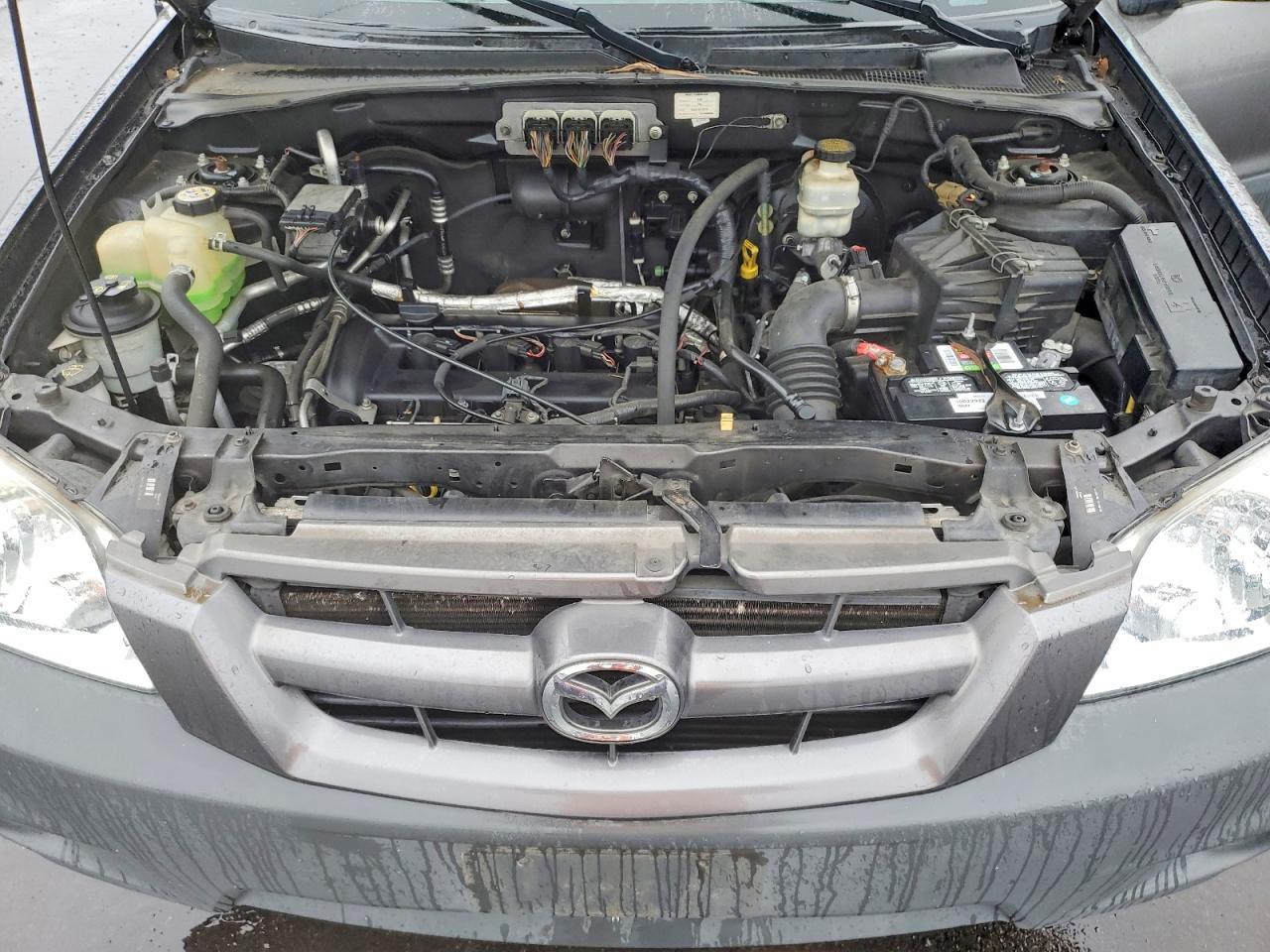 2006 MAZDA Tribute